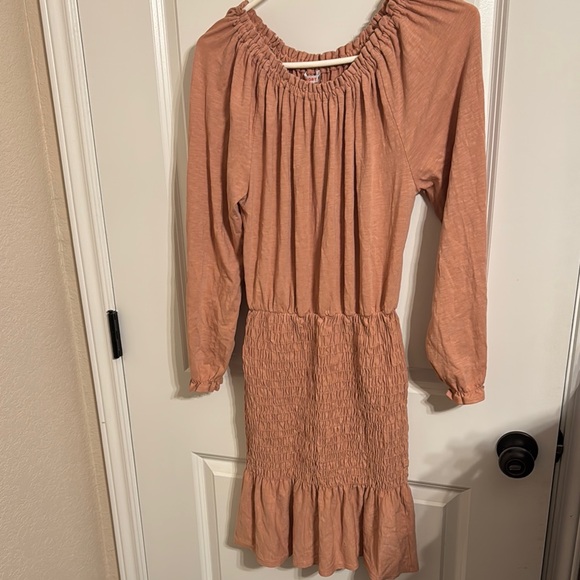 Blush colored  Long Sleeve Dress - Picture 1 of 6